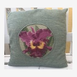 Rd Cattleya orkid p pude