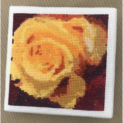 2524 ske med gul rose