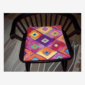 Hynde med korsstings broderi